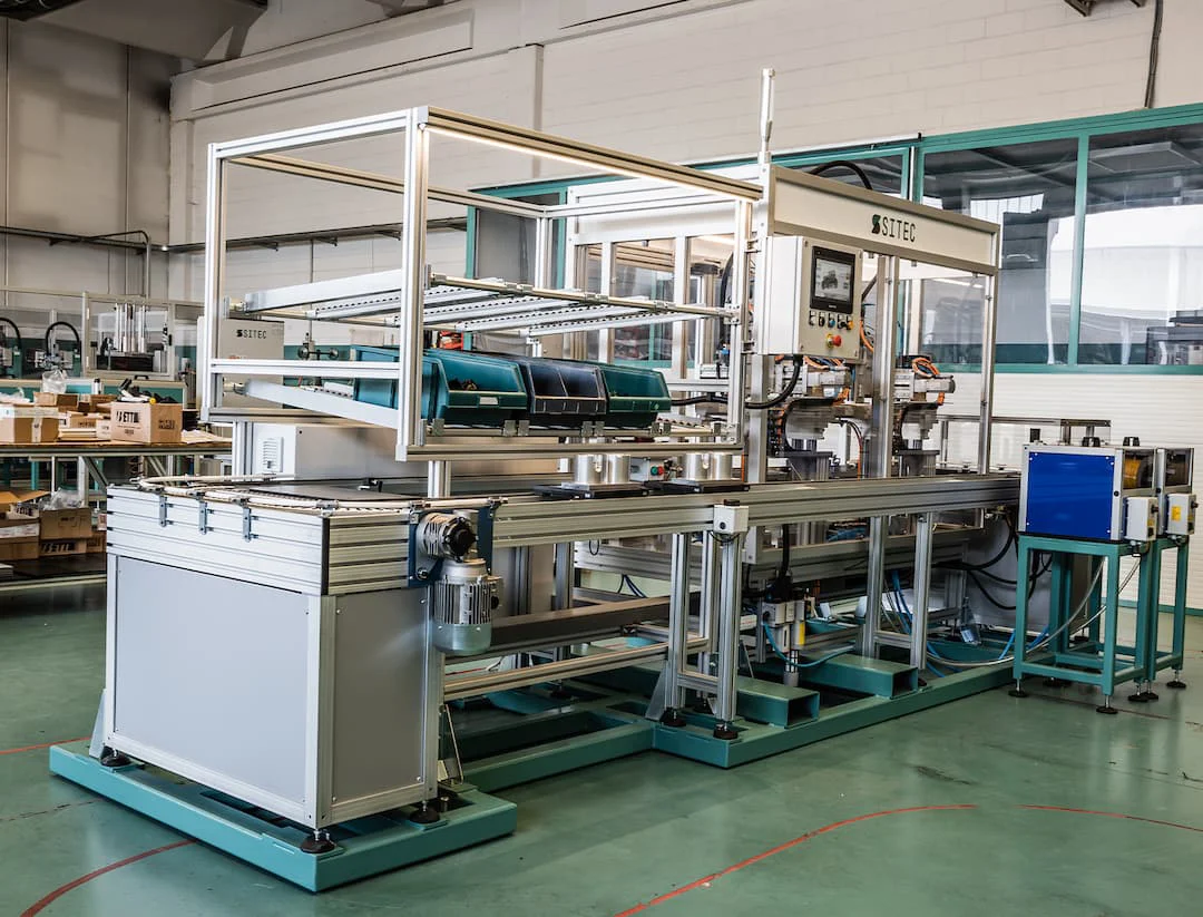 linea-assemblaggio-valvole-5